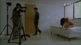 После съемок в порно кудрявый актер еще раз поимел партнершу, но уже силой и дома